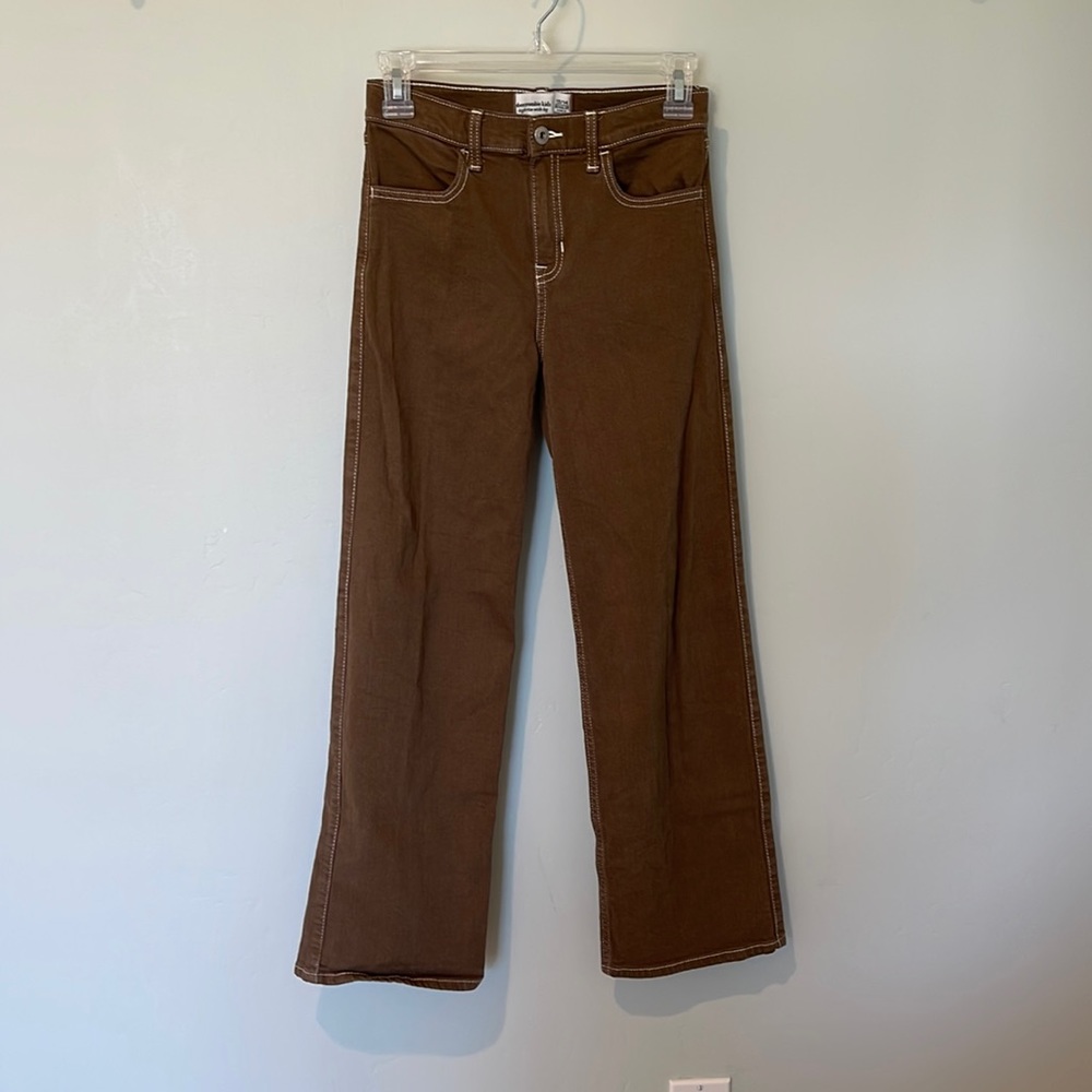 High-rise wide leg jean